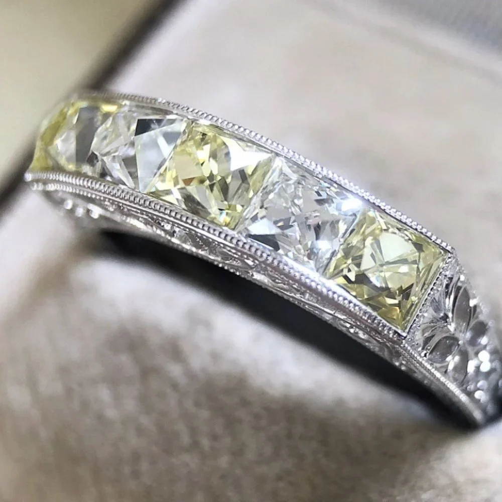 😍Noble Pattern Cubic Zircon Party Silver Plated Vintage Eternity Ring, L179